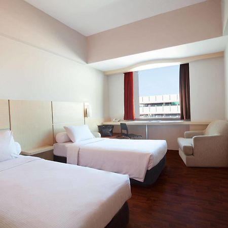 Hotel Ibis Mangga Dua Jakarta Exteriér fotografie