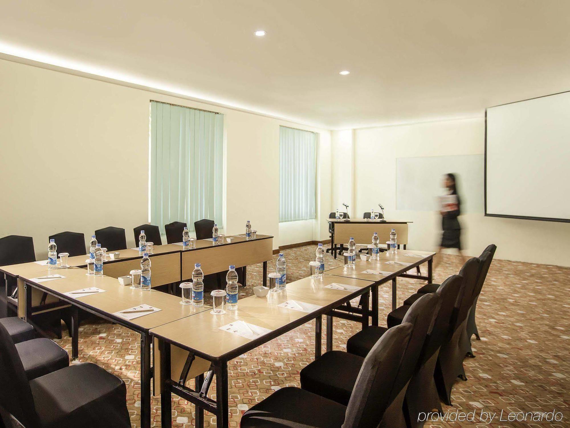 Hotel Ibis Mangga Dua Jakarta Exteriér fotografie