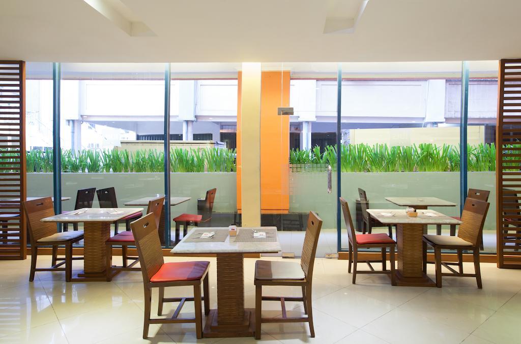 Hotel Ibis Mangga Dua Jakarta Exteriér fotografie